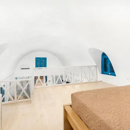Electra Villa *